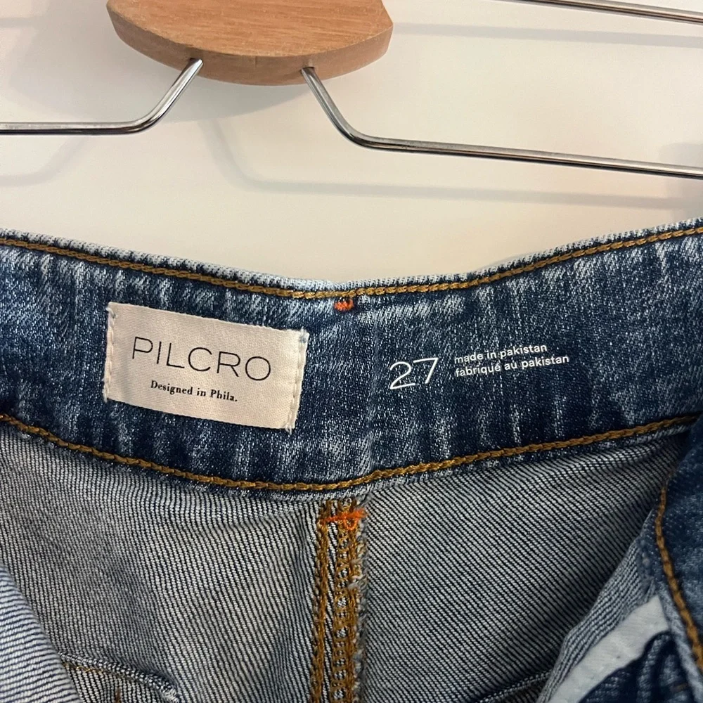 Pilcro High-Waist Patch Pocket Shorts - medium wash